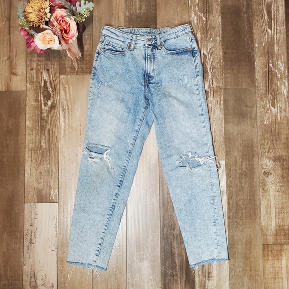 Old Navy High Rise O.G. Straight Light Wash Distressed Denim Blue Jeans Size 0 - Picture 1 of 16